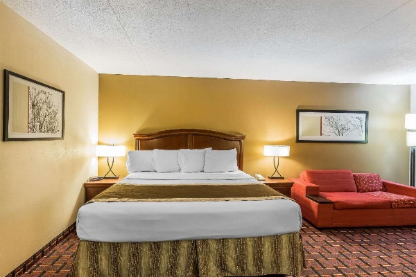 Rodeway Inn Knoxville Main image